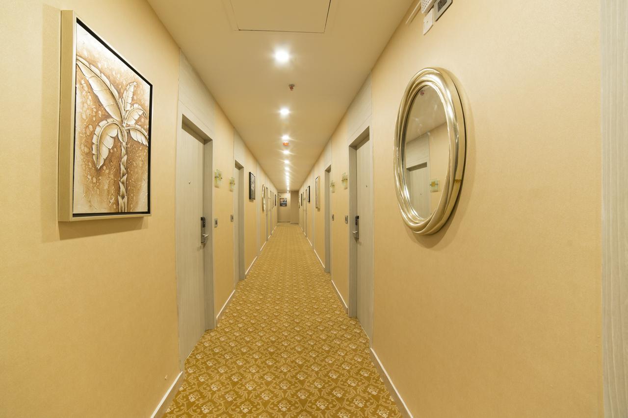 Golden Tulip Saltlake Kolkata Bagian luar foto